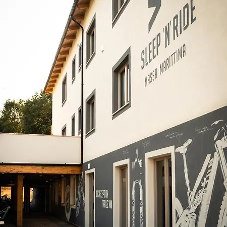 Sleep 'n' Ride